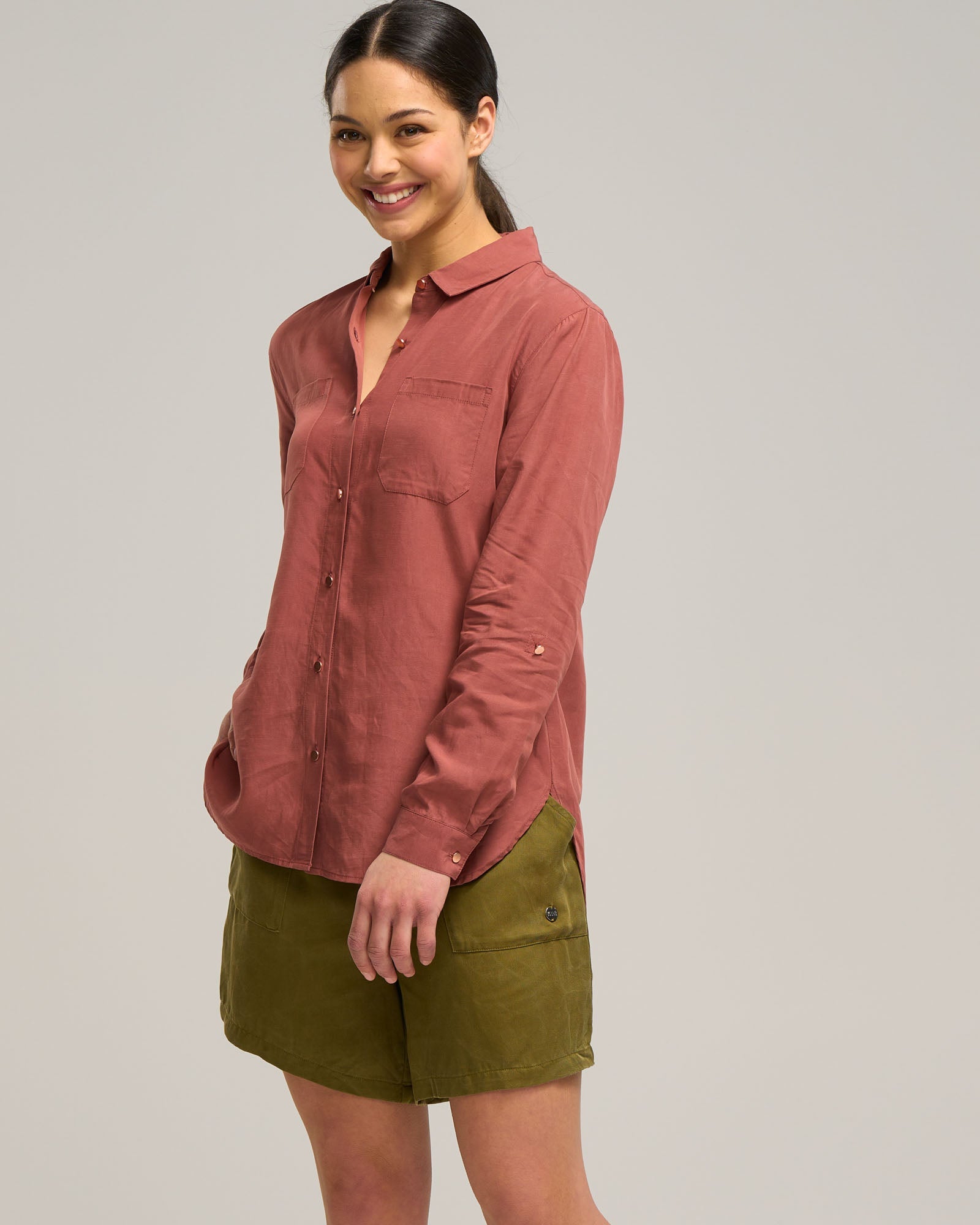 Long Sleeve Shirts & Blouses