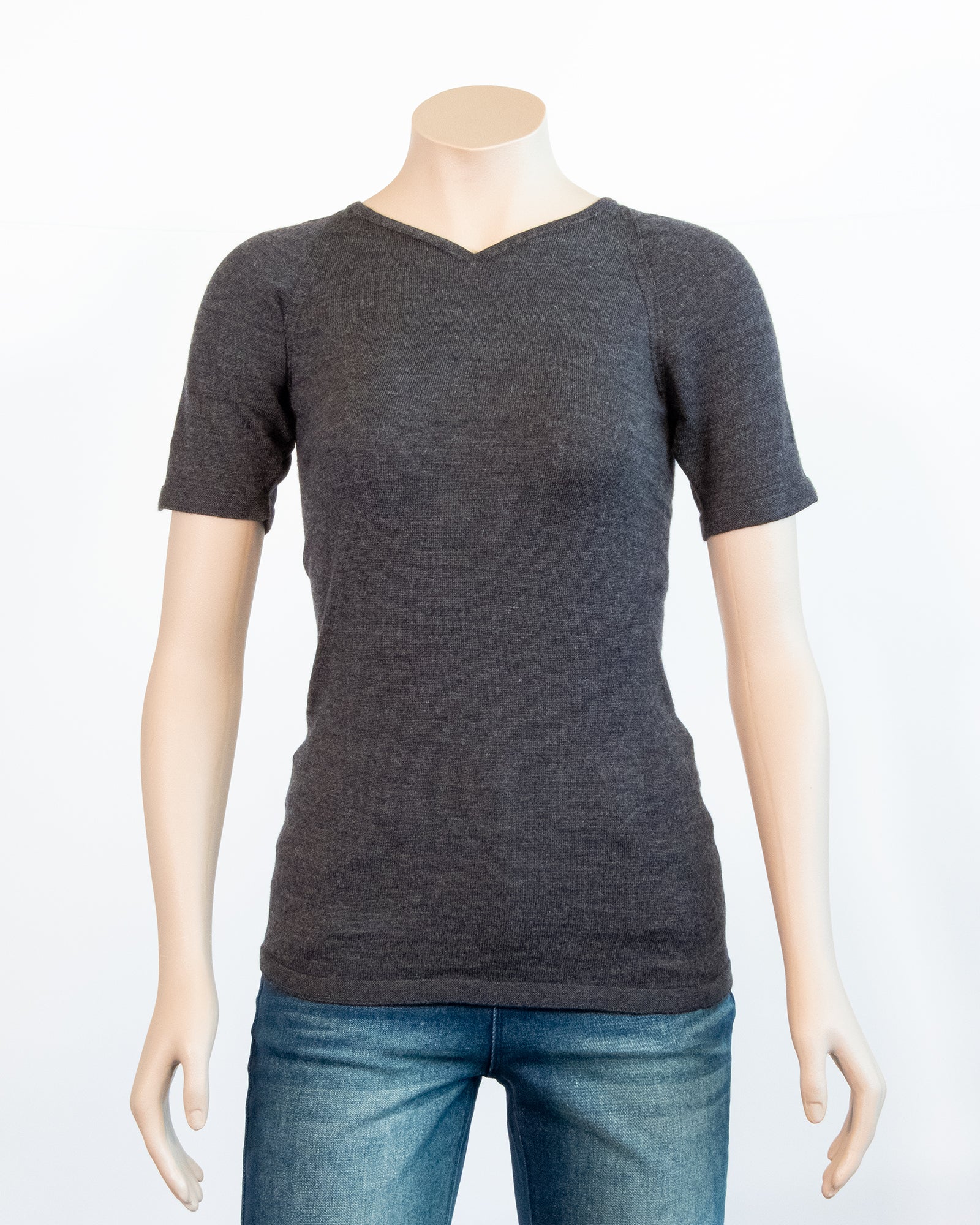SUPERFINE MERINO SHORT SLEEVE VEE WOMENS