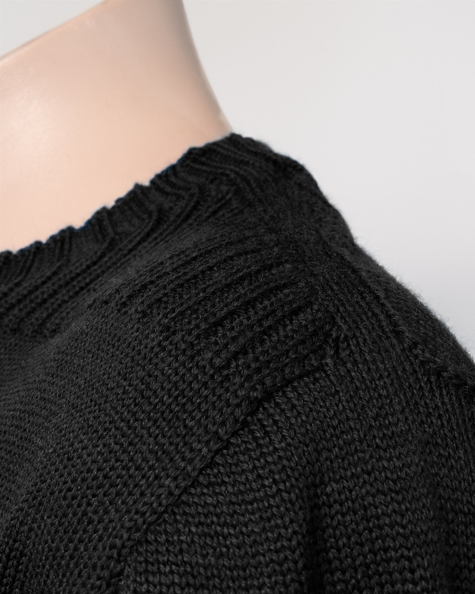 BULLER MERINO CREW NECK