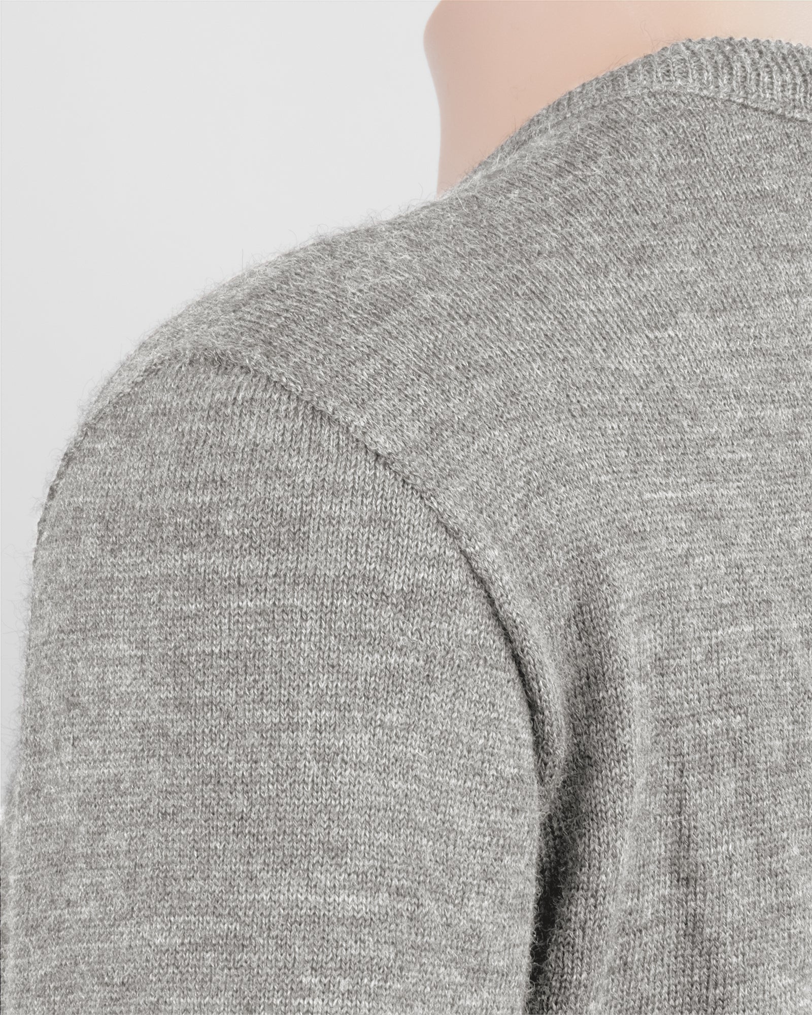 AWAKARI 11 MERINO/ALPACA VEE