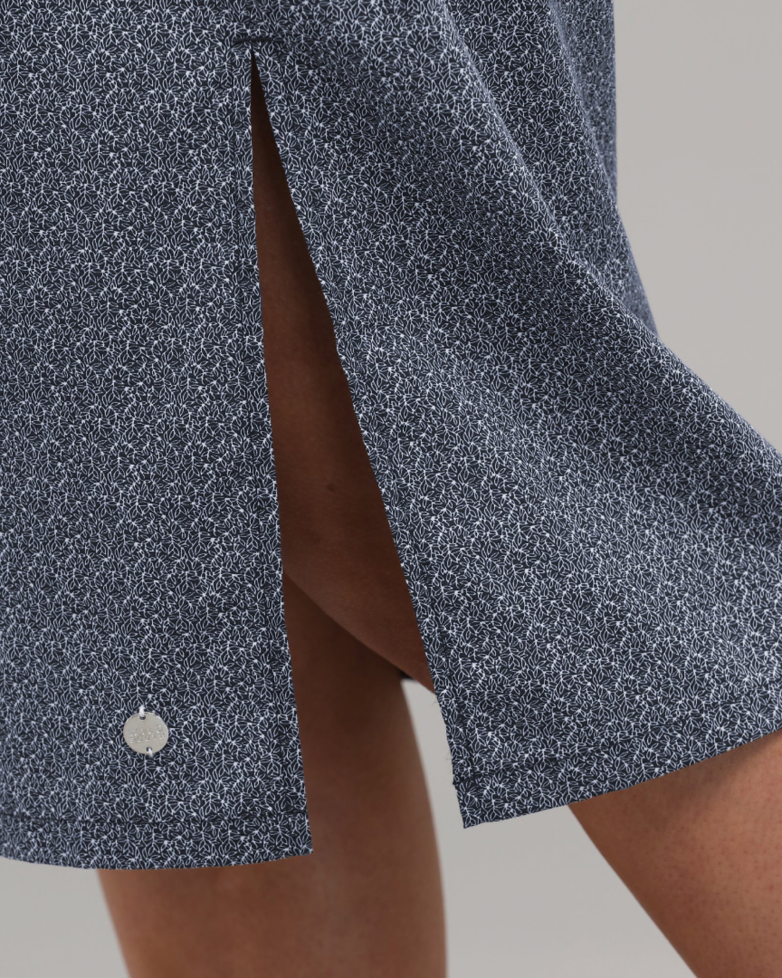 COTTON BUTTON MIDI DRESS2