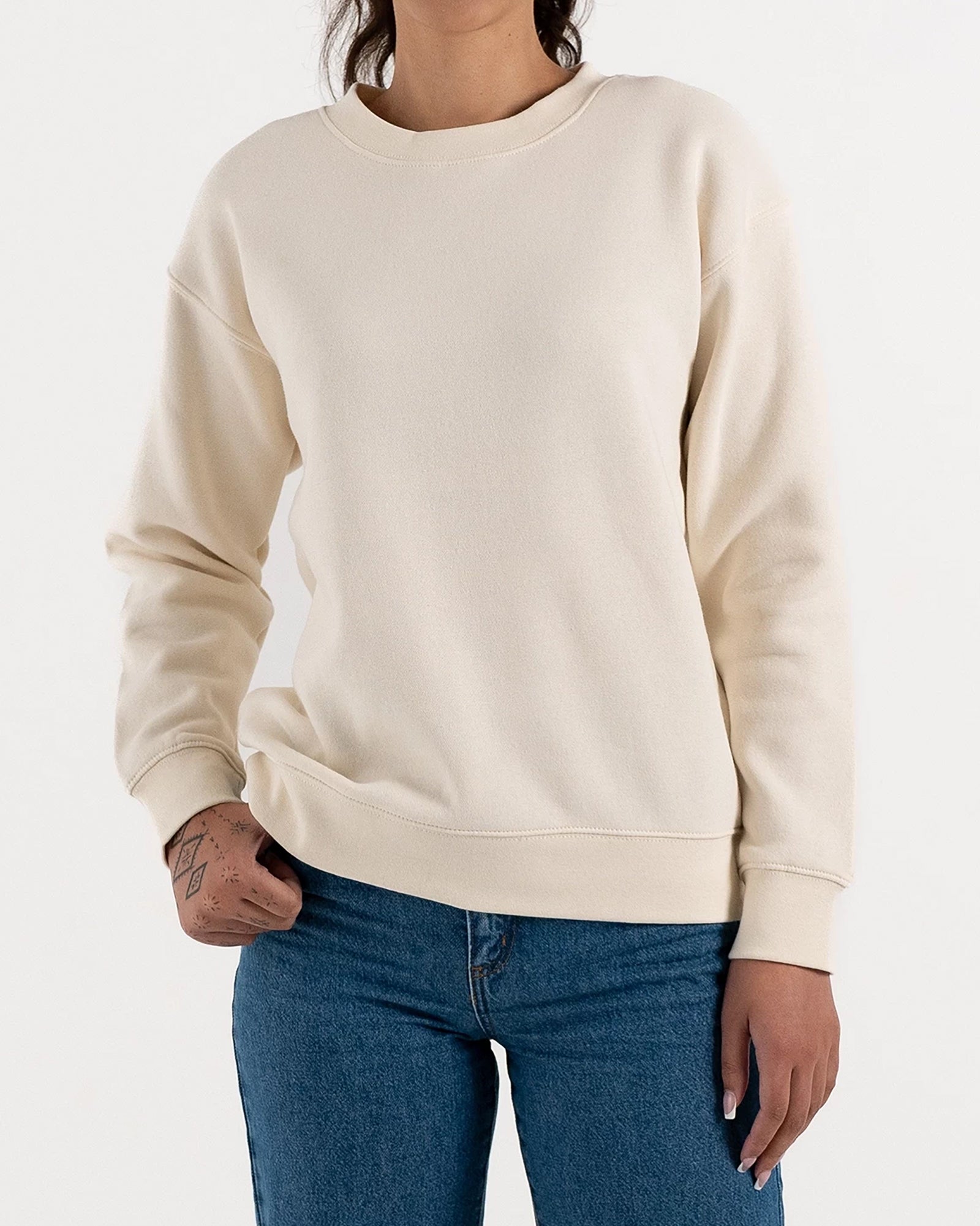 CREW NECK SWEATER