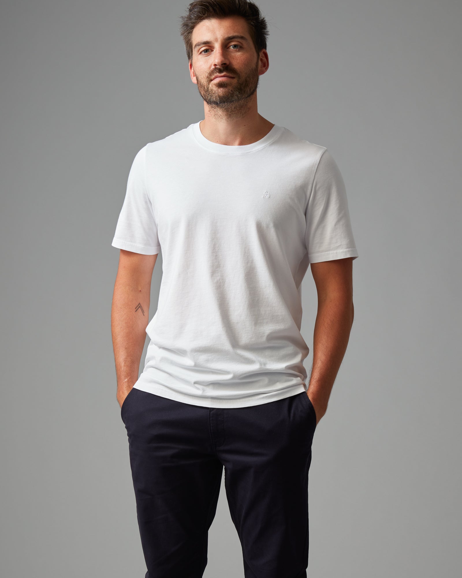 SUPIMA COTTON SS CREW NECK TEE