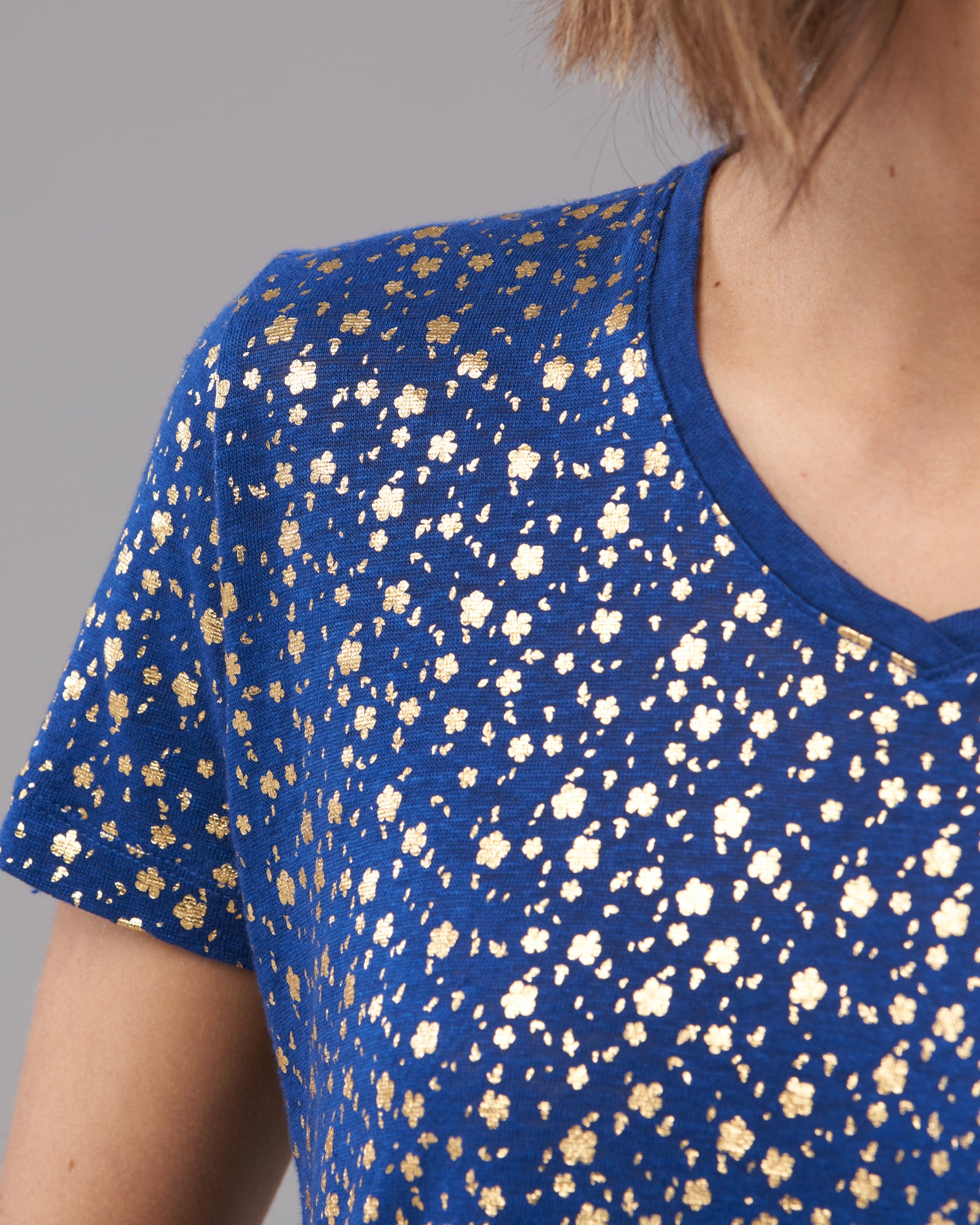 LINEN BLOSSUM FOIL PRINT TEE - Wild South Clothing